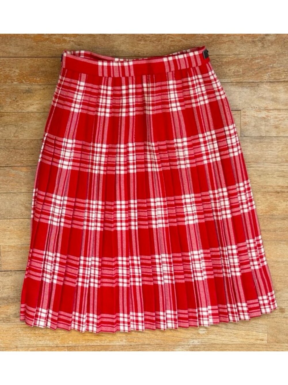Vintage Pleated Wool Kilt Skirt Size XS 23-25" Waist 70s Red Tartan Plaid Fringe